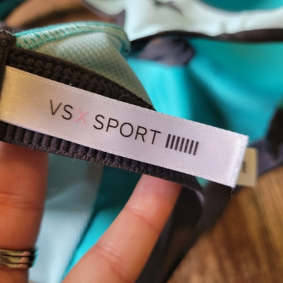 Victoria's Secret VSX Sport Blue Teal High Impact Sports Bra - Picture 4 of 6